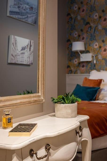 My Boudoir Appartement Parijs Buitenkant foto